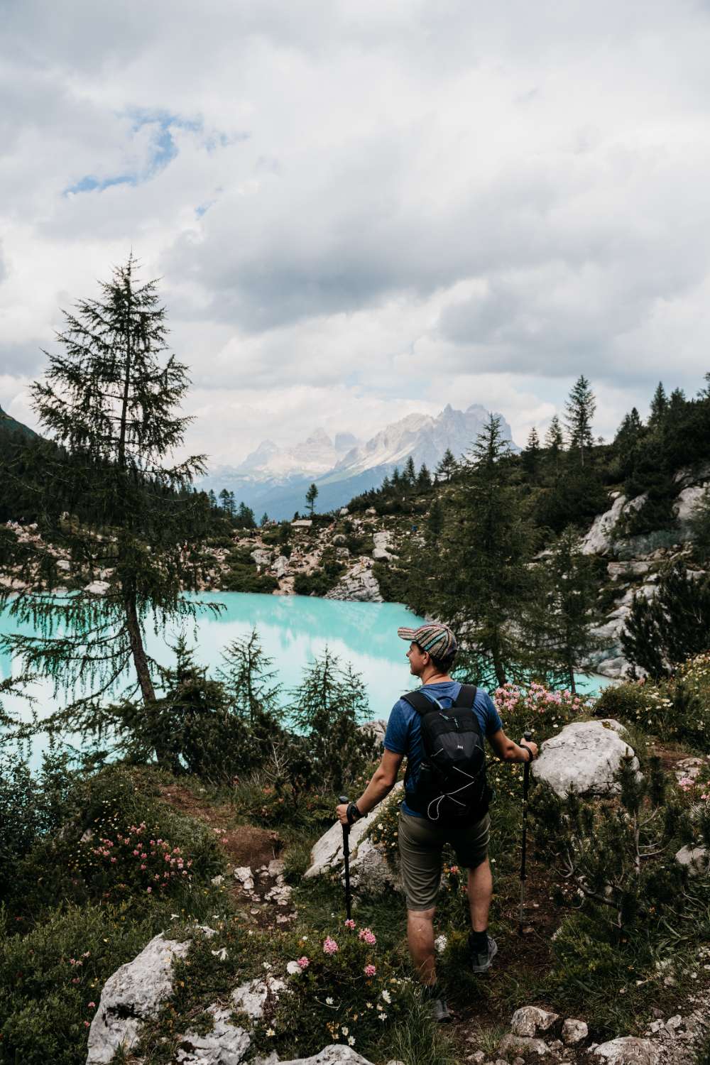 Lago di Sorapis wandern Dolomiten Hiking Dolomites Wandelen Dolomieten